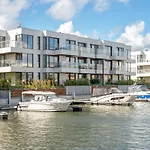 Sol Marina - Pool, Spa, Wellness, Riverview & Parking By Downtown