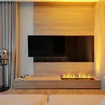 Sol Marina - Pool, Spa, Wellness, Riverview & Parking By Downtown
