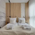 アパート Sol Marina - Pool, Spa, Wellness, Riverview & Parking By Downtown *