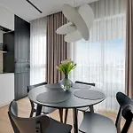 アパート Sol Marina - Pool, Spa, Wellness, Riverview & Parking By Downtown *