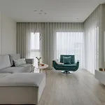 Sol Marina - Pool, Spa, Wellness, Riverview & Parking By Downtown *