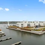 アパート Sol Marina - Pool, Spa, Wellness, Riverview & Parking By Downtown