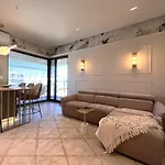 Apartment Sol Marina - Pool, Spa, Wellness, Riverview & Parking By Downtown