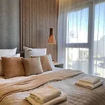 Apartmán Sol Marina - Pool, Spa, Wellness, Riverview & Parking By Downtown *