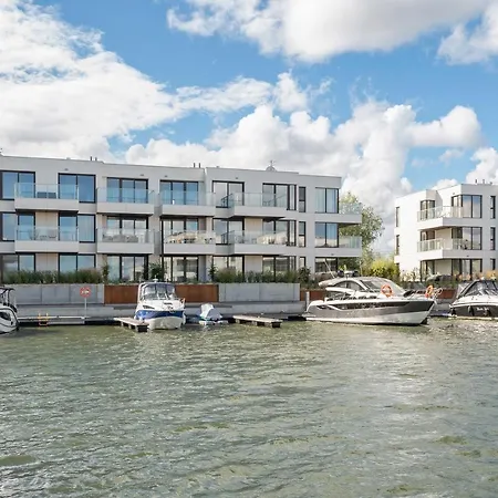 Sol Marina Riverview With Free Parking & Spa Additional By Downtown Apartments * Wislinka