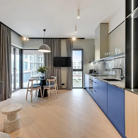 Sol Marina - Pool, Spa, Wellness, Riverview & Parking By Downtown דירה