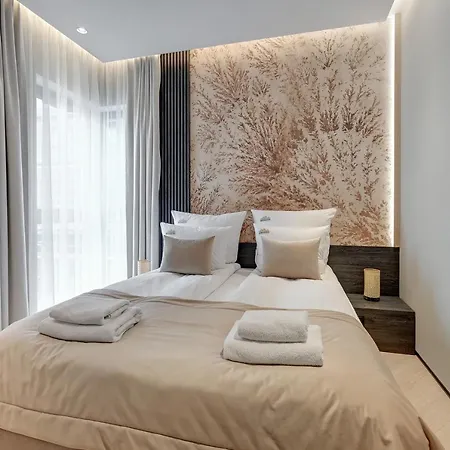 Sol Marina - Pool, Spa, Wellness, Riverview & Parking By Downtown Wislinka