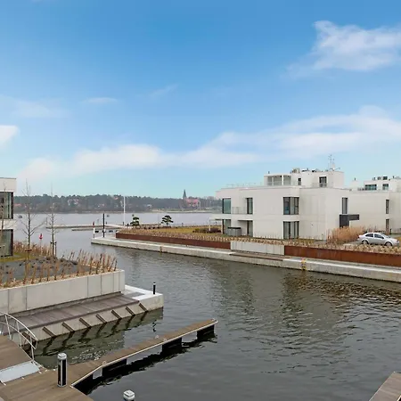 Sol Marina Riverview With Free Parking & Spa Additional By Downtown Apartments Wislinka