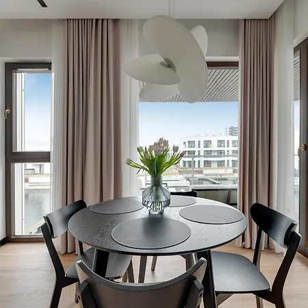 Sol Marina - Pool, Spa, Wellness, Riverview & Parking By Downtown Appartement