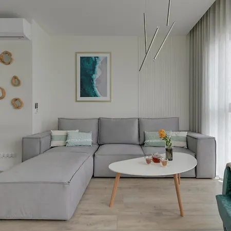 Sol Marina - Pool, Spa, Wellness, Riverview & Parking By Downtown *