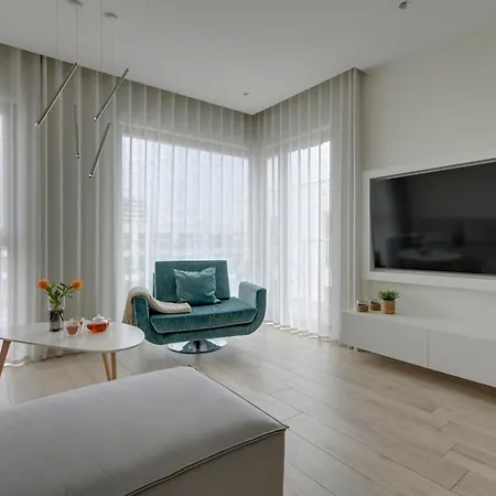 Daire Sol Marina Riverview With Free Parking & Additional By Downtown *