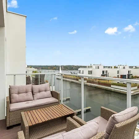 Sol Marina - Pool, Spa, Wellness, Riverview & Parking By Downtown アパート Wislinka