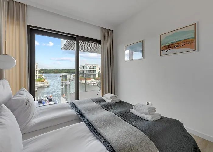 Sol Marina - Pool, Spa, Wellness, Riverview & Parking By Downtown Lejlighed *