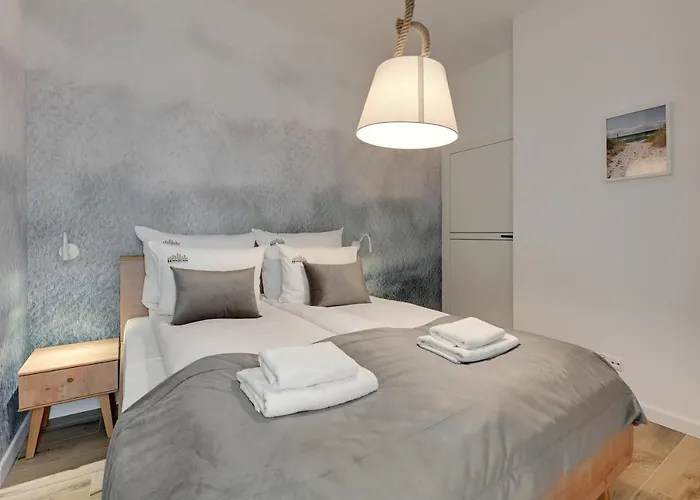 Sol Marina - Pool, Spa, Wellness, Riverview & Parking By Downtown